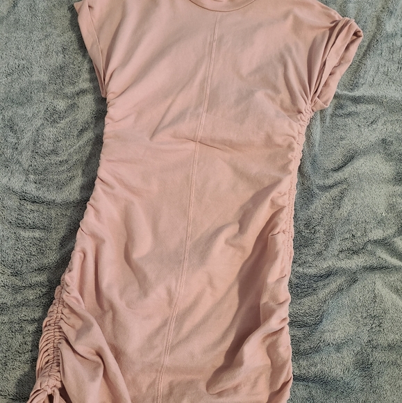 Fashionnova Tshirt Dress - Picture 1 of 1